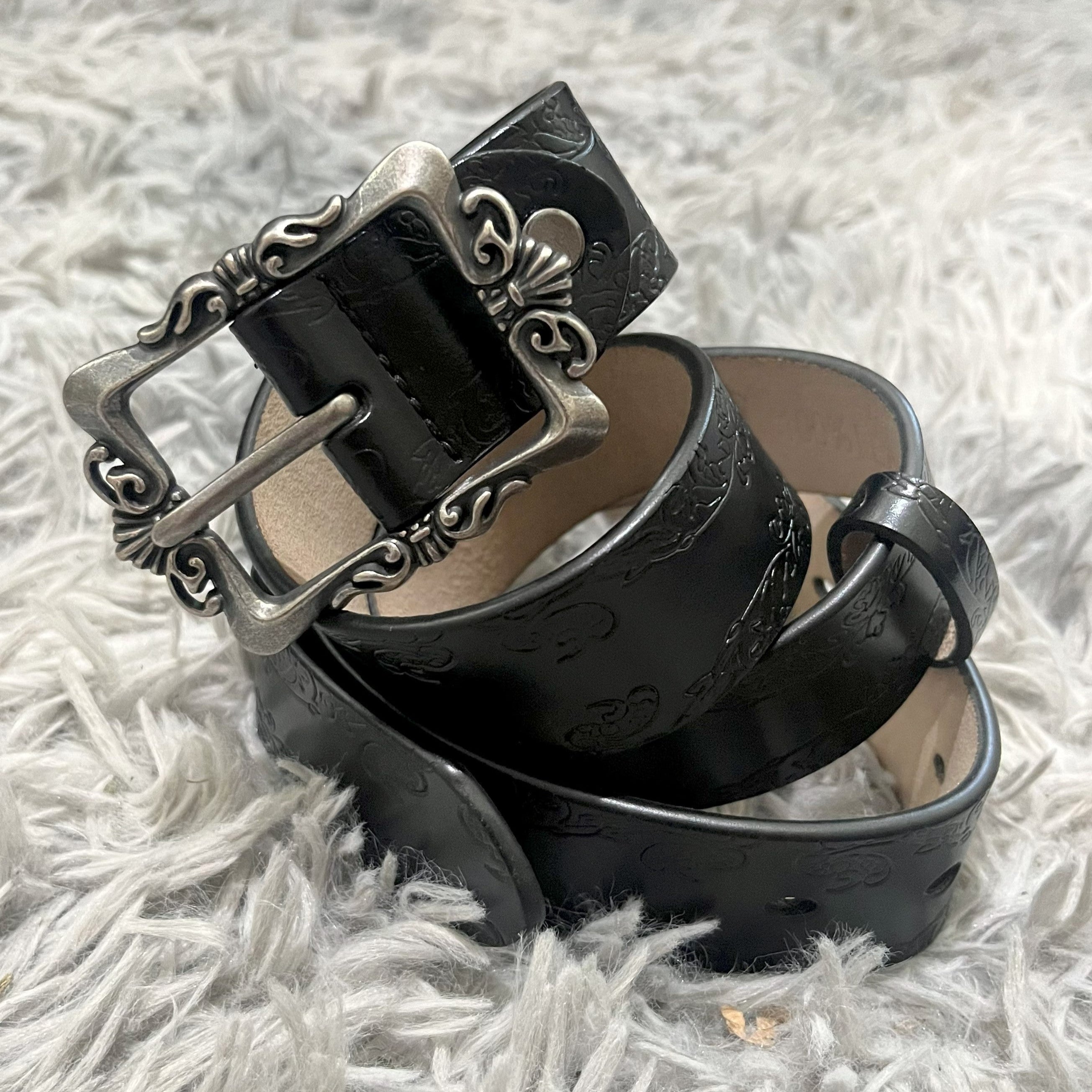 The Elegant Belt
