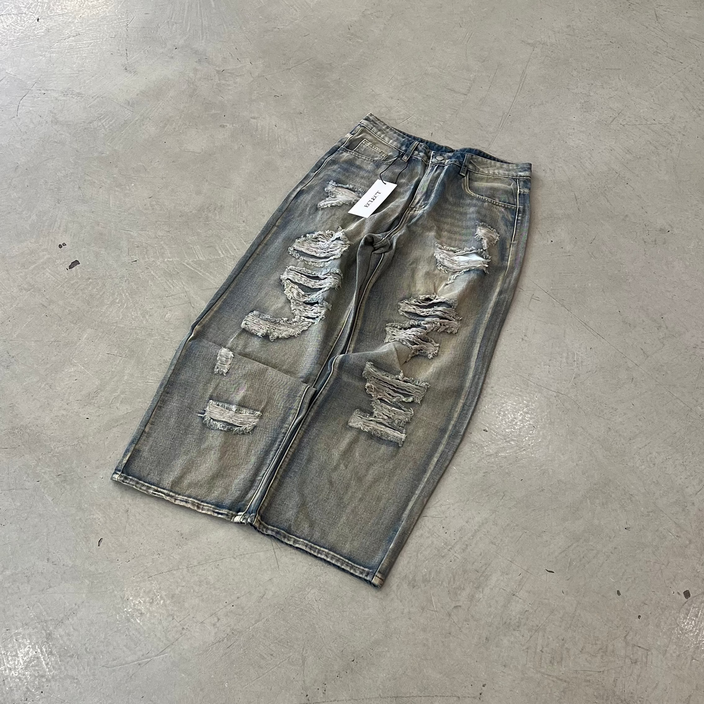 Sand Faded (Ripped)