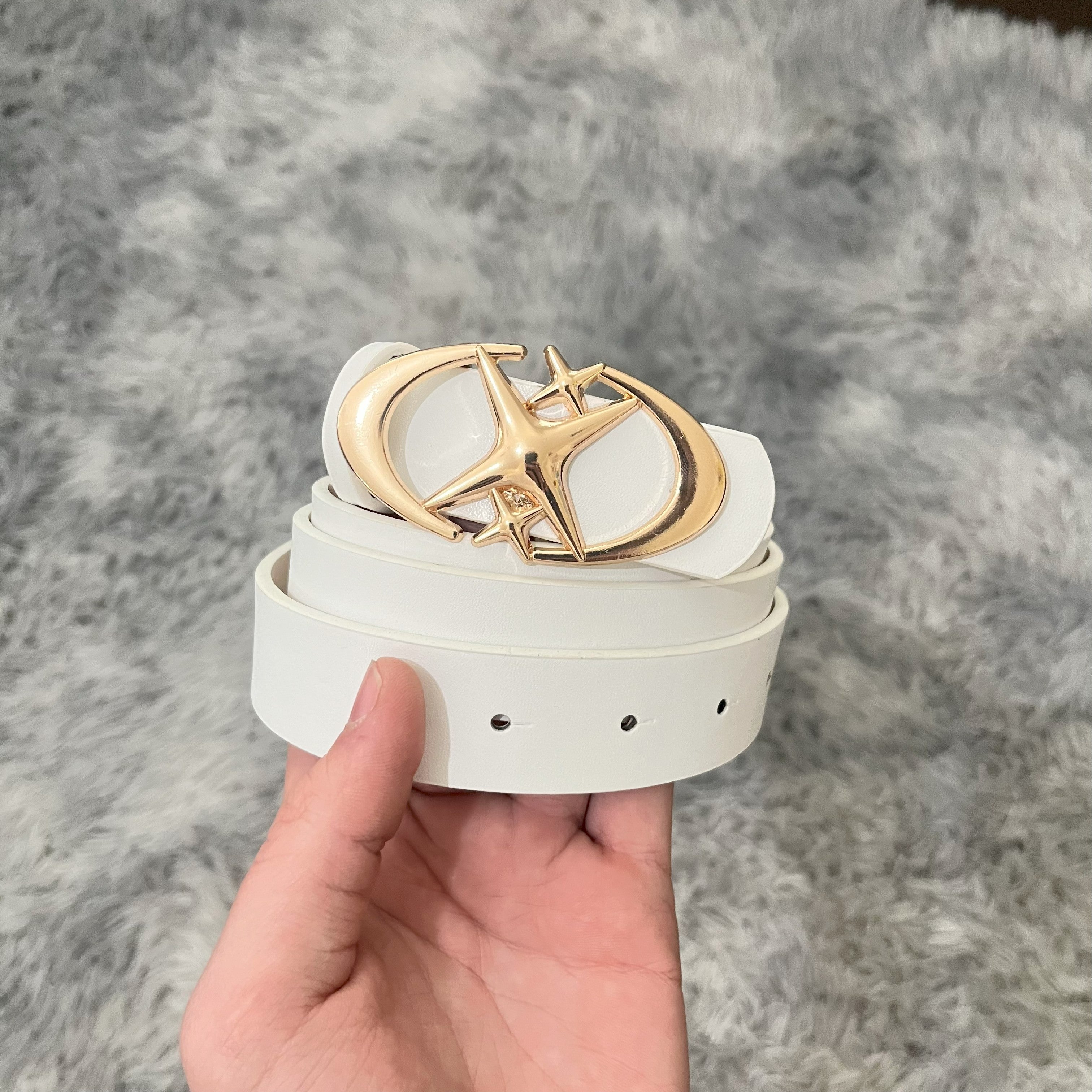 The Futuristic Belt V2